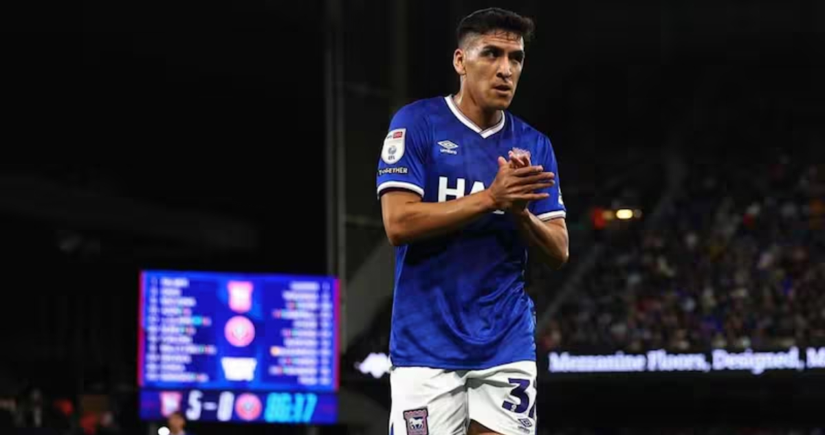 Marcelino Núñez en Ipswich Town