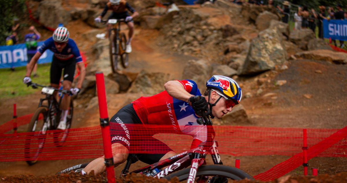 Martín Vidaurre cuarto en penúltima fecha de la Copa del Mundo