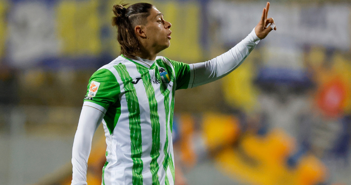 Joaquín Montecinos volvió a la carga contra Meneghini por bullada salida: “No hubo códigos”