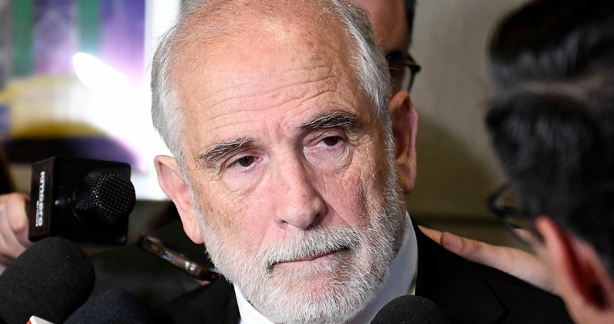 Montes da por cerrada polémica con Jara, sin aclarar quién es el “mano derecha” del dueño de megatoma