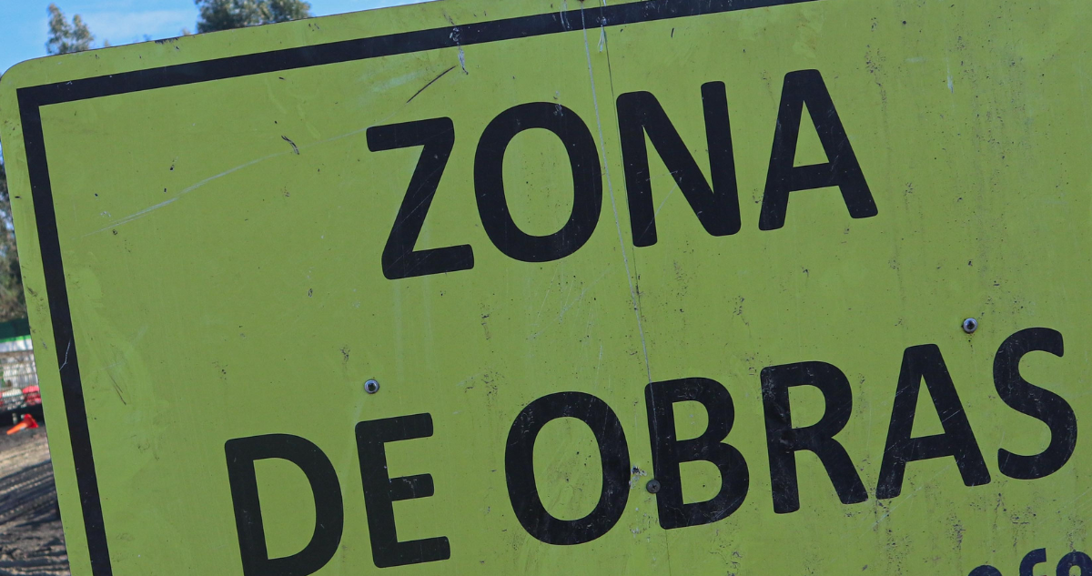 Paralizan millonaria obra en Coronel: municipio acusó retraso y empresa denuncia coimas