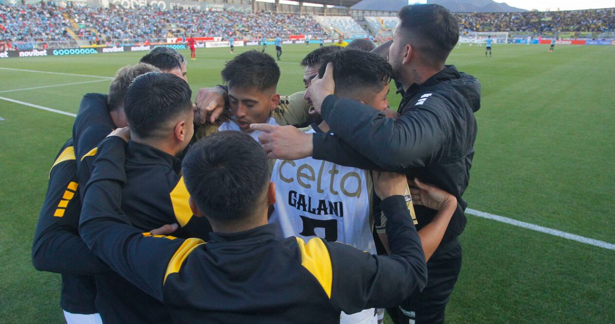 Coquimbo y un triunfazo ante O’Higgins en Rancagua para quedar a un triunfo del título en La Liga de Primera