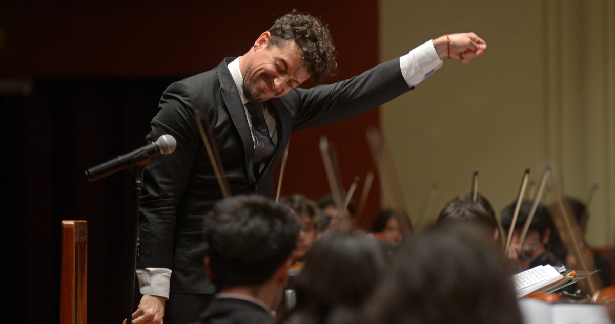 Con estreno mundial: Orquesta Sinfónica Juvenil llegará a Valparaíso bajo la batuta de Bortolameolli