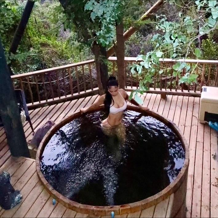 Paloma Mami en tinaja en Cajón del Maipo