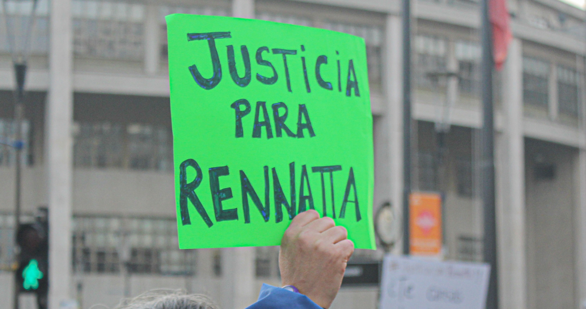 Juicio por femicidio de Rennatta Rozas: defensa apuesta a absolución y familia de víctima por condena