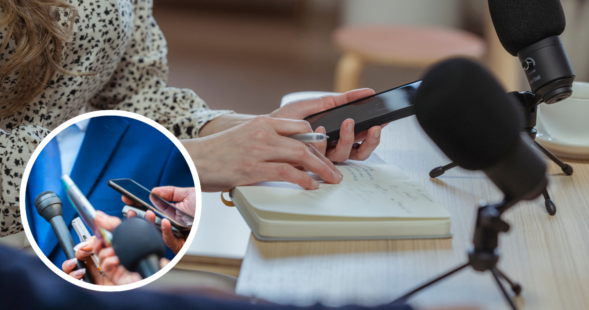 Fotos de contexto de periodista en entrevista y punto de prensa