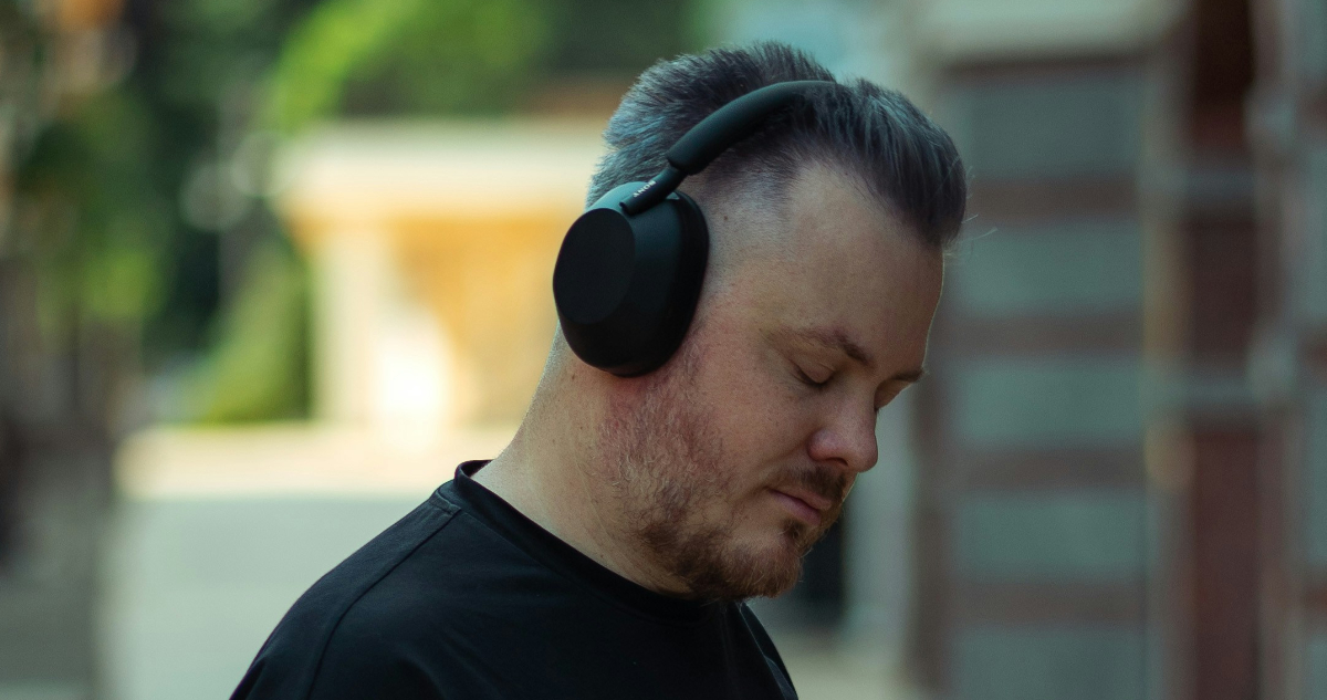 Psicólogos creen haber descubierto de dónde vienen las “voces” que oyen las personas con esquizofrenia