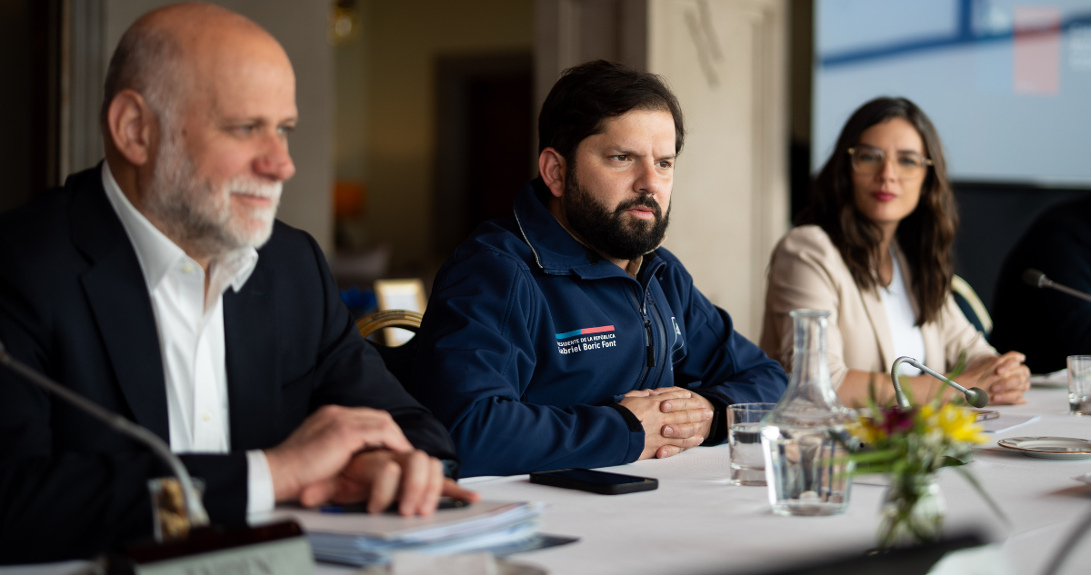 Tras presentar presupuesto 2026, Presidente de la República, Gabriel Boric Font, encabeza Comité Político en Cerro Castillo