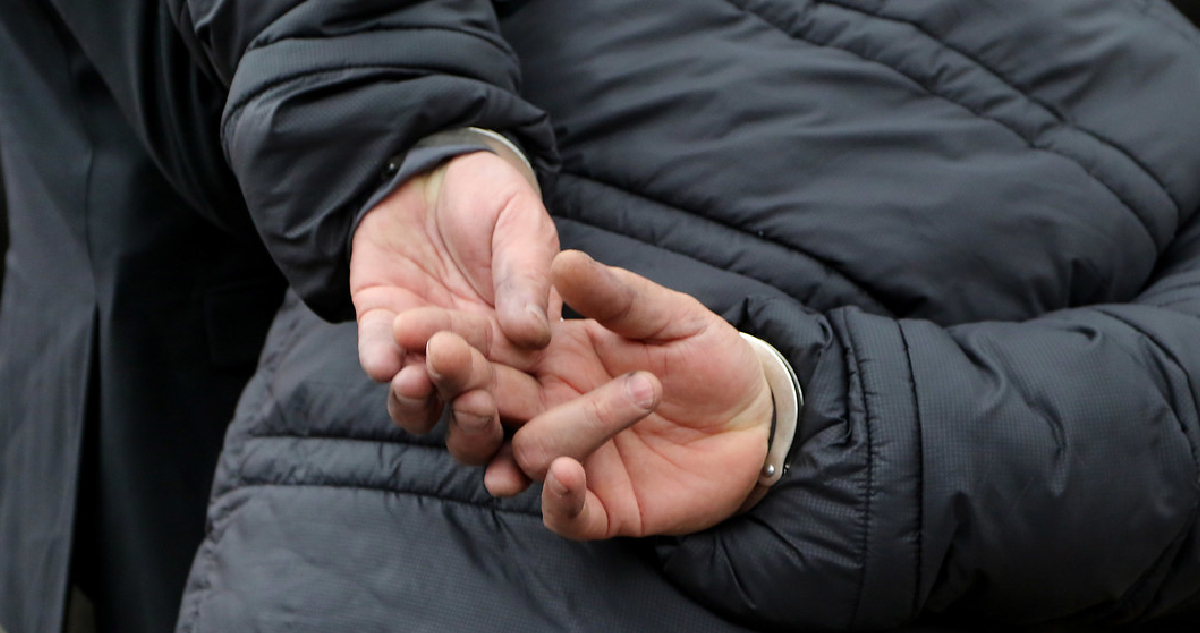 Prisión preventiva para dos hombres de Pucón acusados de violar a dos menores