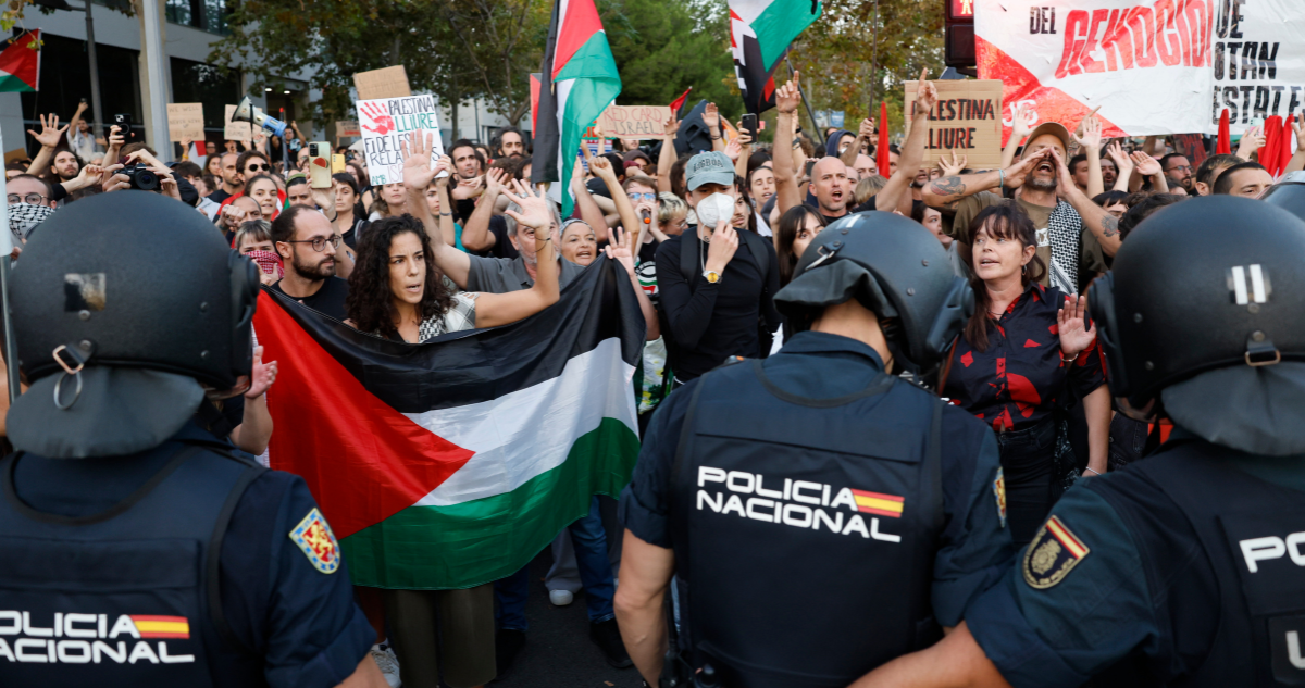 Protestas pro Palestina en Euroliga: cinco detenidos y cuatro heridos por enfrentamientos con policías