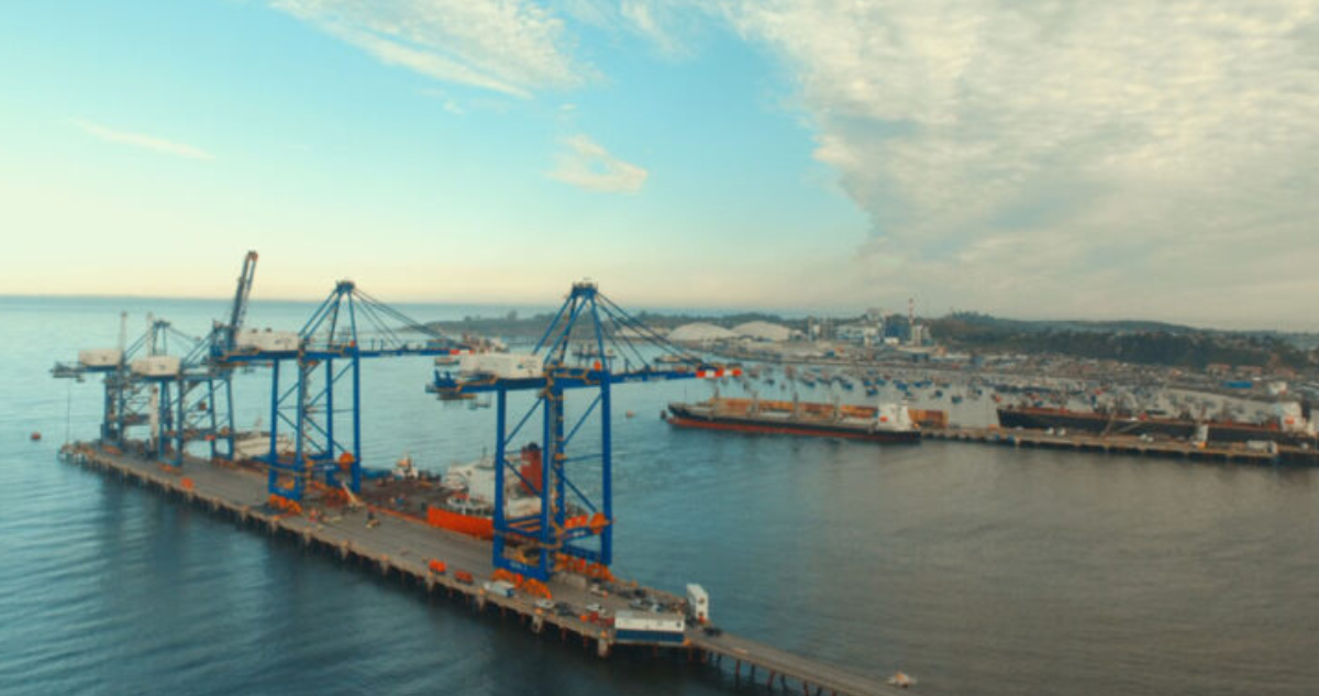 Caso Puerto Coronel: Fiscalía formulará cargos a ejecutiva norteamericana por administración desleal