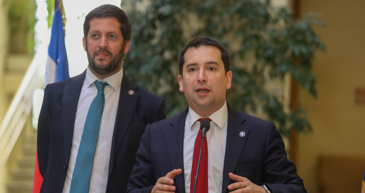 Republicanos ofician a Montes, Grau y Martínez por deudas en torno al Plan de Emergencia Habitacional