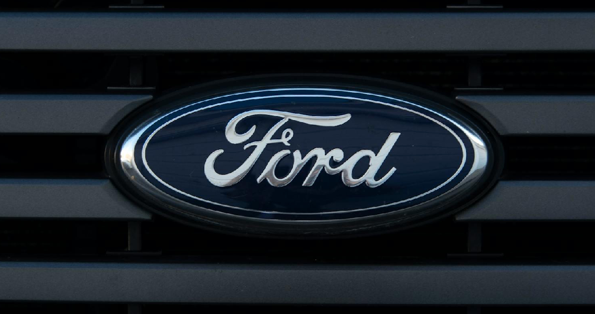 Julissa Helmuth | Pexels