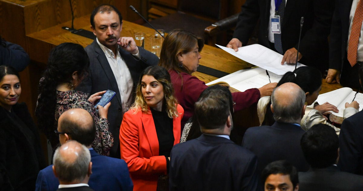 Fracasa sesión de la cámara de diputado por falta de
cuórum de diputadas y diputados.