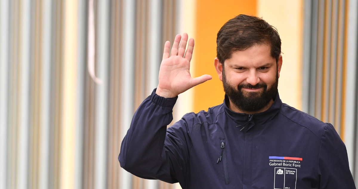 Boric carga contra Kast: “Se atreven desde los barrios altos a decir que Chile se cae a pedazos”