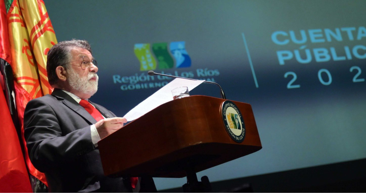 Consejeros acusan a gobernador de Los Ríos de “intervencionismo político” en discurso de acto regional