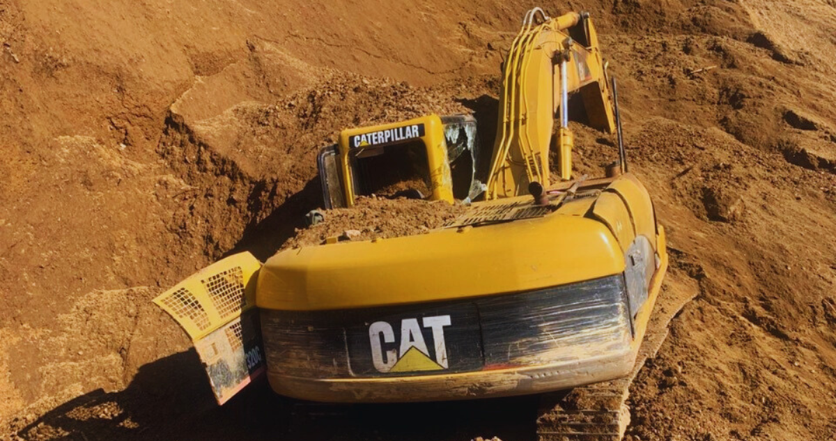 Trabajador muere tras deslizamiento de tierra en Ruta de la Madera en Coronel