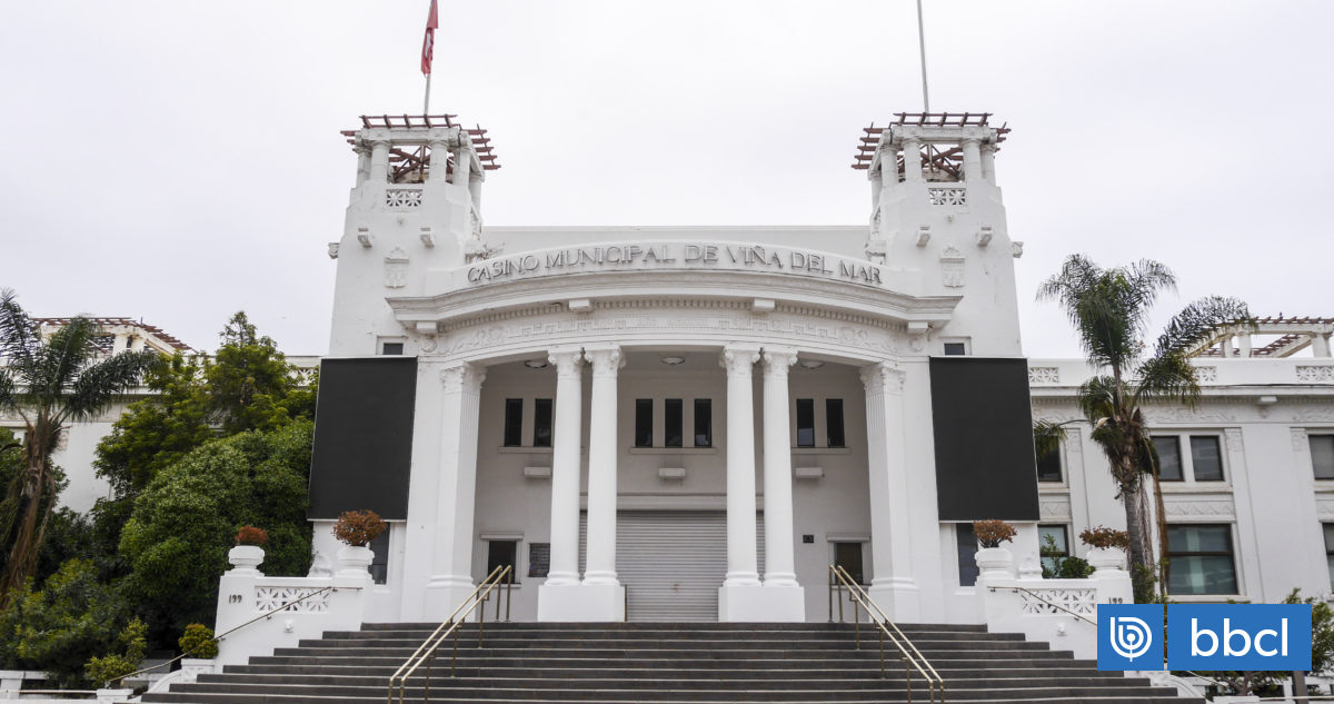 SMA explica norma de pantallas lumínicas luego que ordenaran apagar las de casino de Viña a medianoche