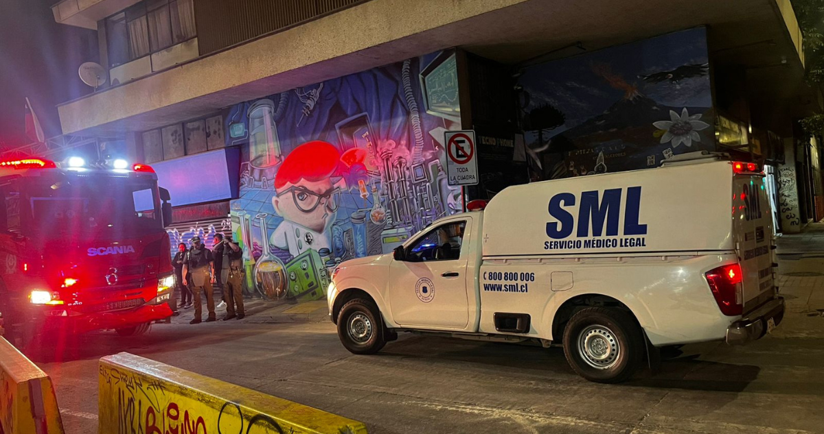 Trabajador de la construcción falleció tras caer desde cerca de 20 metros en Santiago Centro