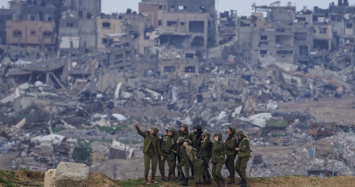 Soldados israelís en Gaza, foto de Tsafrir Abayov, AP