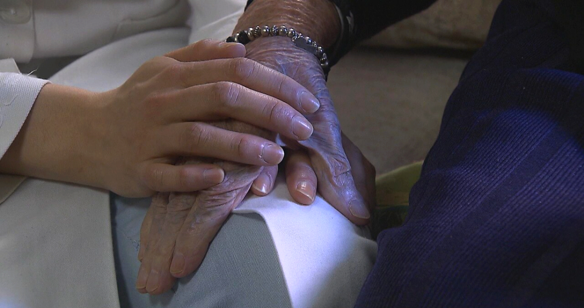 Uruguay legaliza la eutanasia al aprobar el proyecto de Muerte Digna