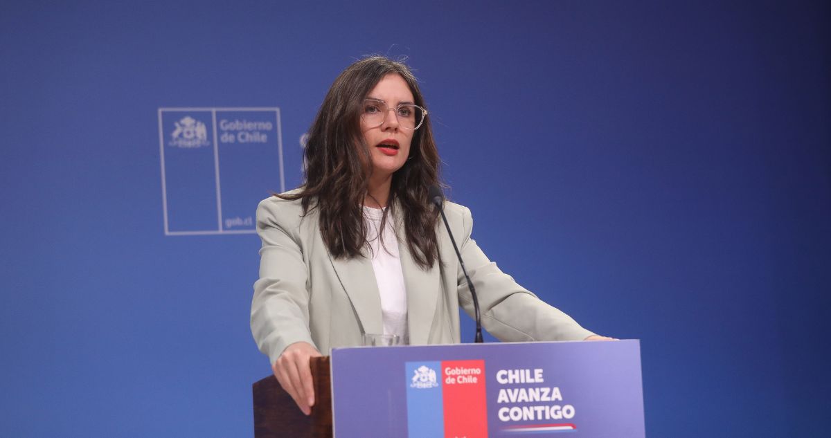 Vallejo pide no “mezclar peras con manzanas” ante ausencia de Boric a sesiones mientras era diputado