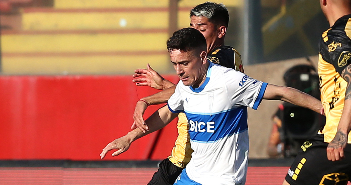 Zuqui de Universidad Católica ante Coquimbo