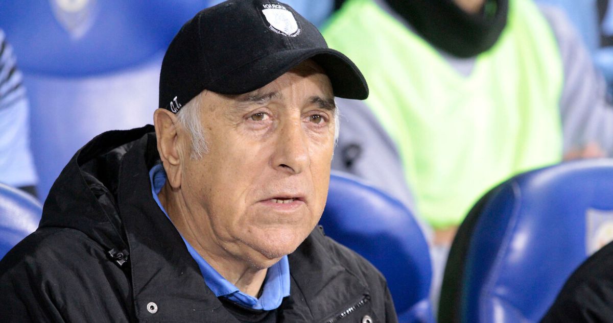 Nelson Acosta fue internado de Urgencia en clínica de Rancagua.