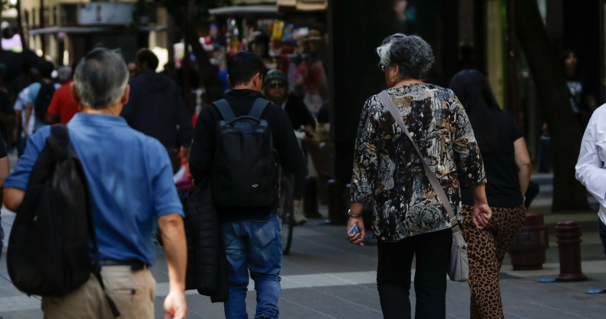 Proyecto para “reorganizar” contribuciones en adultos mayores tendrá primera revisión en el Congreso