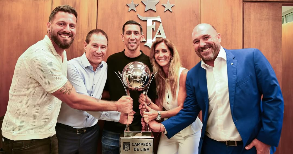 Polémica en Argentina: ‘Chiqui’ Tapia y la AFA inventan trofeo en horas para premiar a Rosario Central