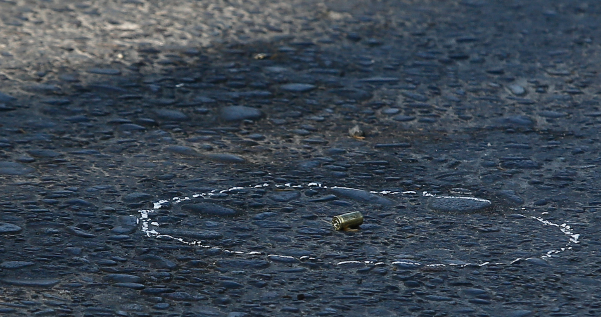 Hombre es baleado en Recoleta tras resistirse a asalto: ladrón fue a buscar refuerzos para vengarse