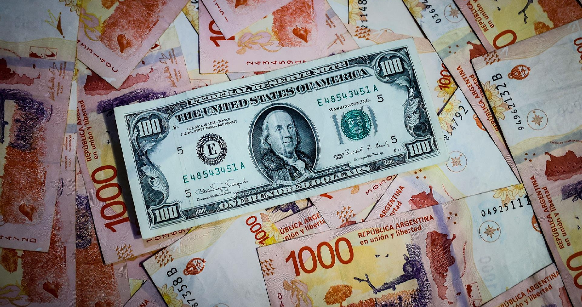 Gobierno argentino por rechazo de bancos de EEUU a dar US$20 mil millones: "Nunca hablamos de rescate"