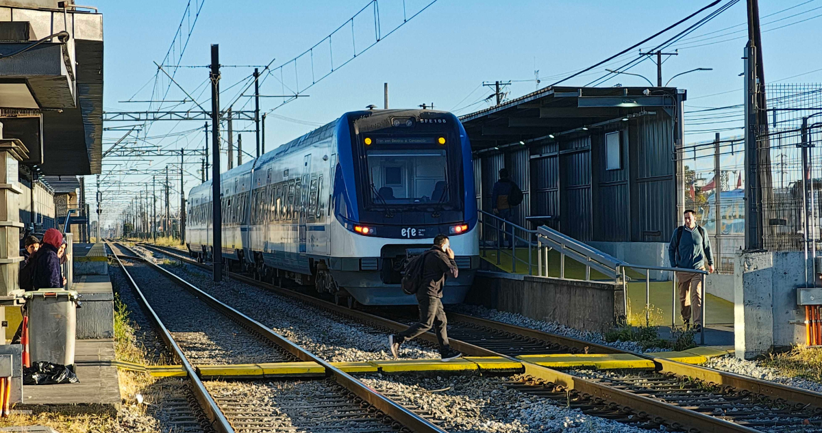 Suspenden servicios de línea 2 de Biotren por problema eléctrico