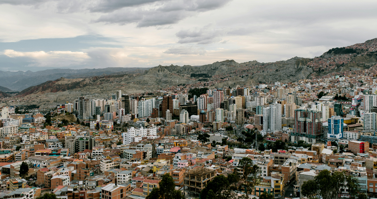 La CAF acuerda otorgar millonario préstamo a Bolivia ante falta de combustibles y escasez de divisas