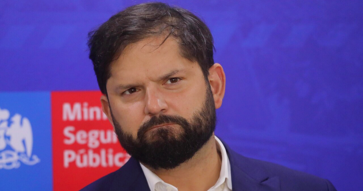 Boric valora rechazo de la AC contra Pardow porque evita "un precedente complejo para la democracia"