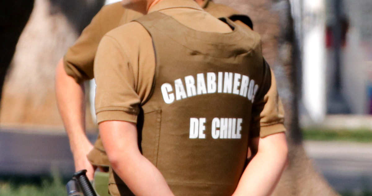 https://media.biobiochile.cl/wp-content/uploads/2025/11/carabinero.png