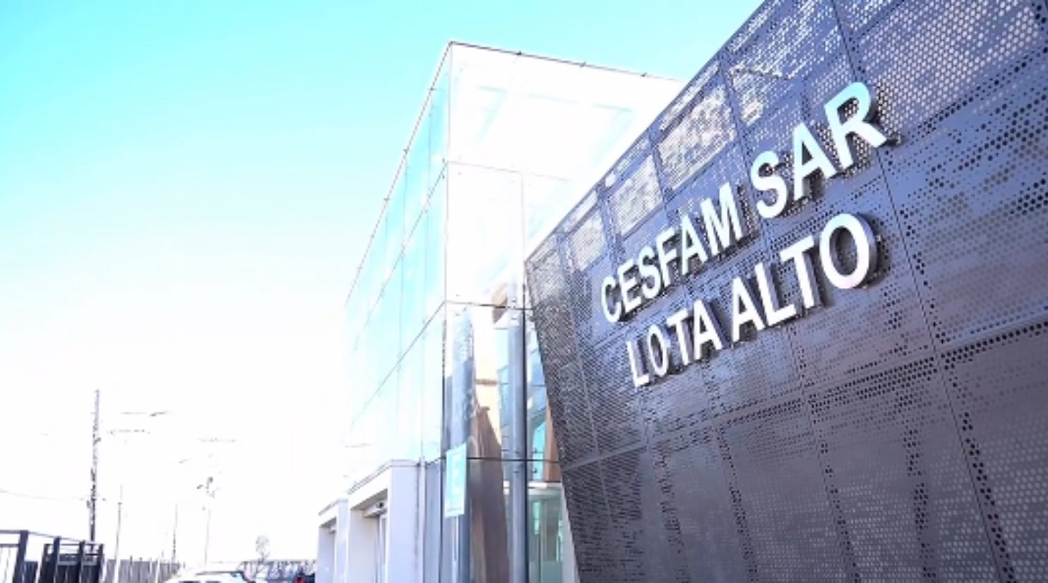 Familia de adulta mayor que murió frente a Cesfam de Lota tras no recibir atención presentará querella