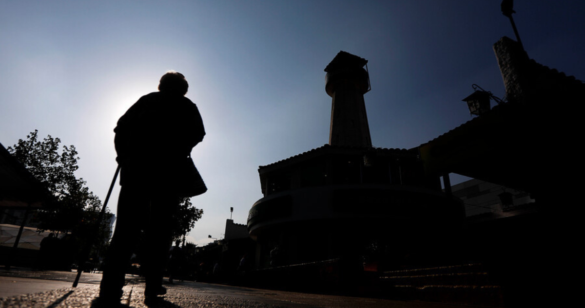 Sancionan a empresas chinas por tener a trabajadores asiáticos en precarias condiciones en Los Ríos