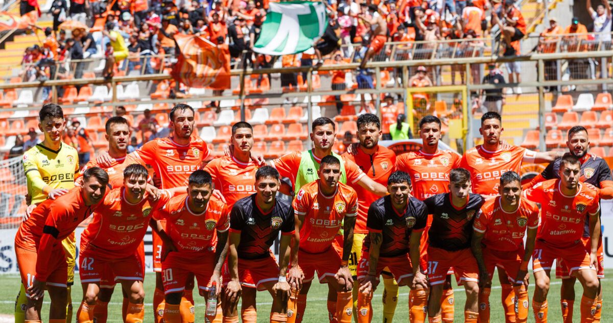 Cobreloa reacciona a fallo en caso Esteban Paredes