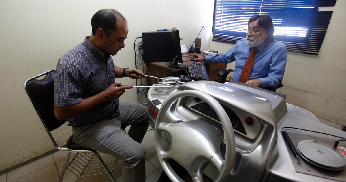 Diputados proponen mesa de trabajo por colapso en licencias de conducir: esperas llegan a 8 meses