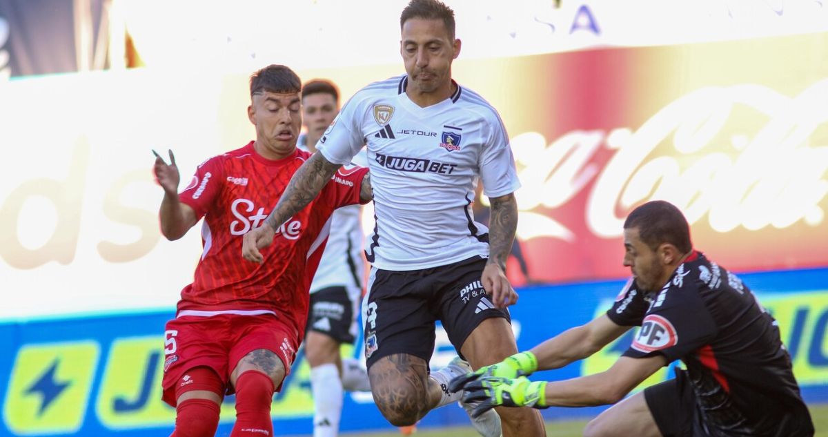 Javier Correa respondió mal a las criticas en su contra en Colo Colo.