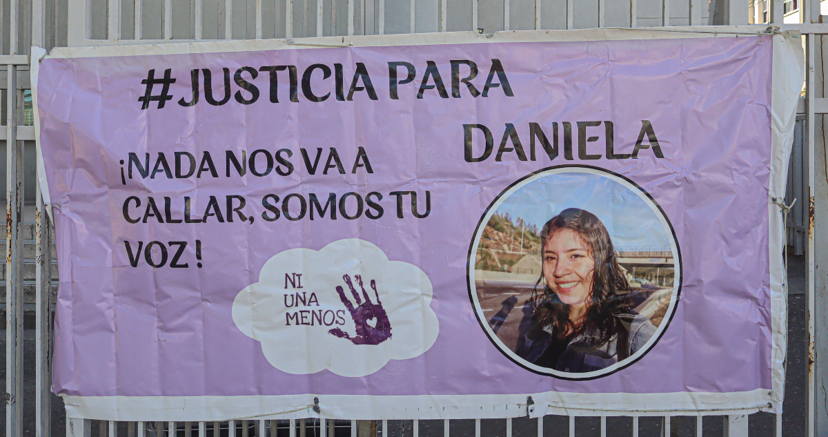 Tribunal Oral de Concepción deja en suspenso veredicto por femicidio de Daniela Olate