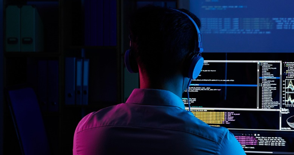 392 mil datos de personas circulan en la deep web: Sernac sospecha de una automotriz y anuncia gestión