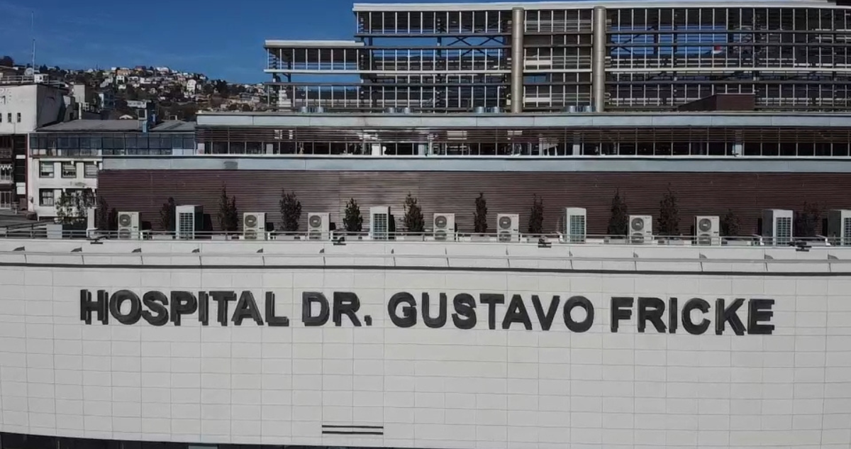 Detienen a 2 funcionarios del Hospital Gustavo Fricke de Viña que intentaron ingresar droga al recinto