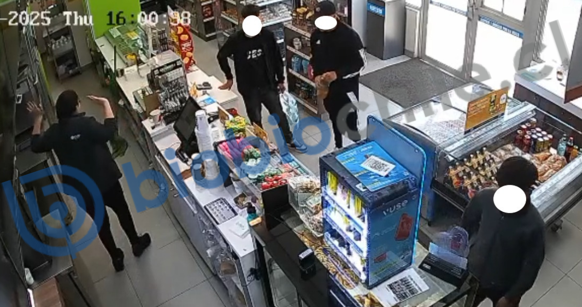 Detienen a tres adolescentes por robar en servicentro de San Pedro de la Paz: amenazaron con arma