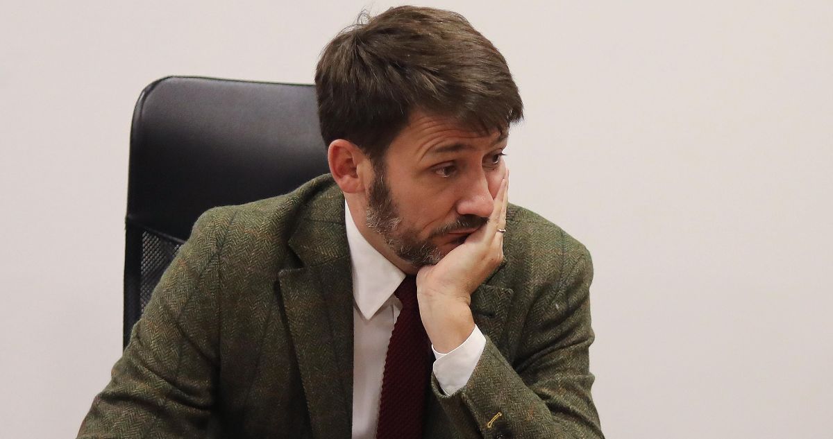 CGR da plazo al gobierno para que informe financiamiento de apoyo jurídico a exministro Pardow ante AC