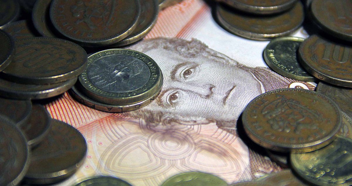 Reportan que los salarios en Chile siguen anotando alzas ante una inflación más contenida