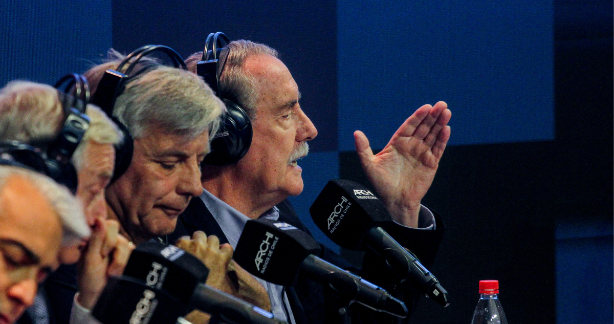 “Estaré con aquellos (alumnos) que tiran molotov”: Artés se indigna tras pregunta por polémica frase