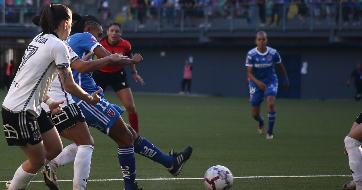 Final fútbol femenino entre Colo Colo y La U