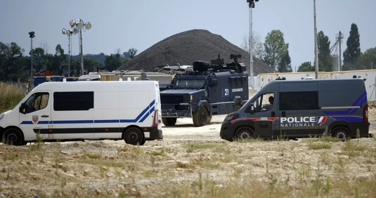 Vehículos de la Policía francesa
